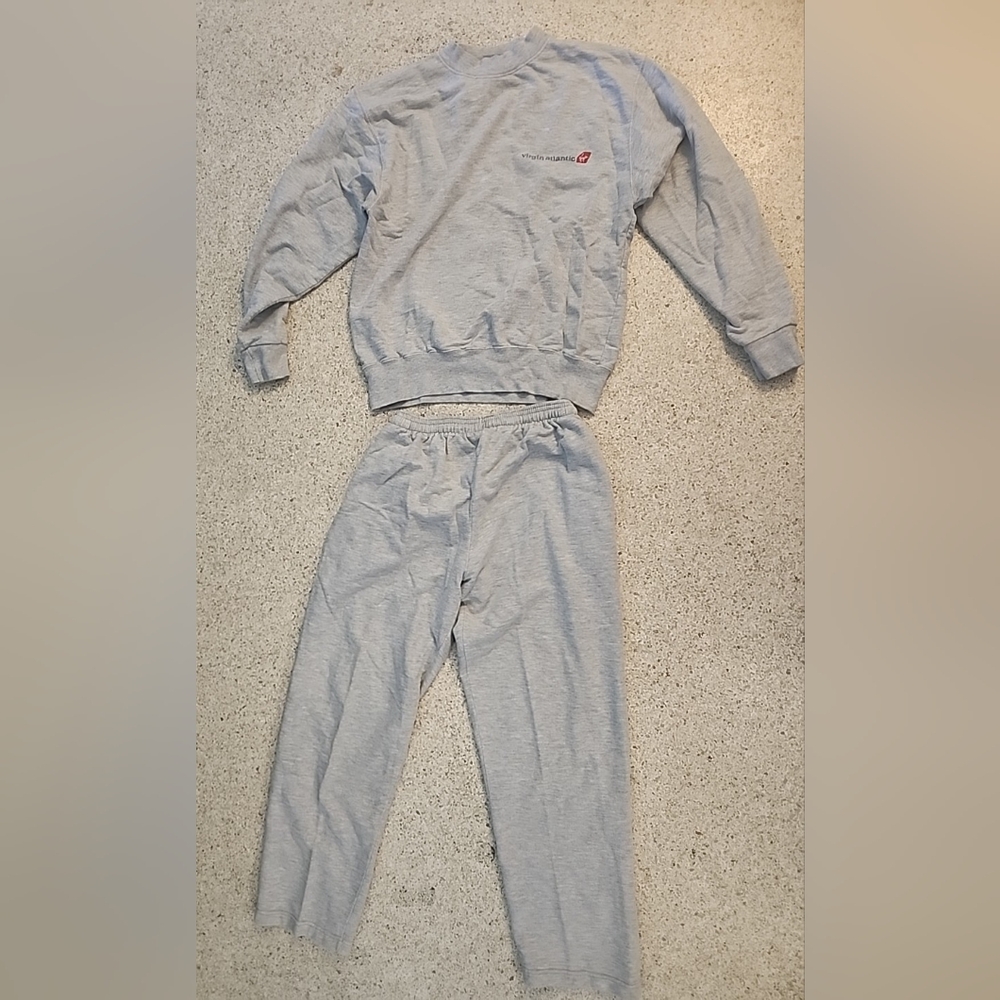 Virgin Atlantic Embroidered Matching Gray Sweatshirt & Sweatpants Set Women’s Md